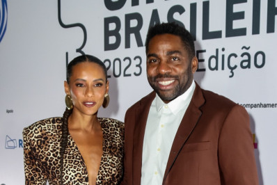 Lázaro Ramos compartilha fotos e celebra 19 anos de casamento com Taís Araújo