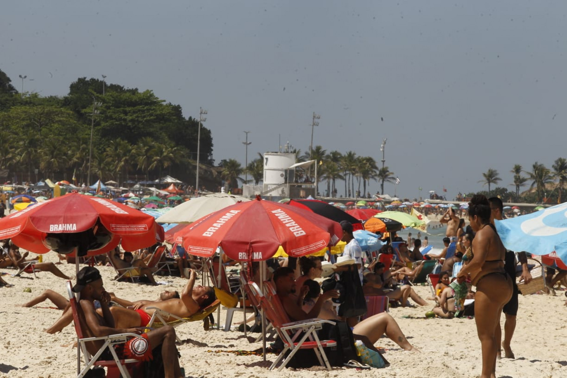Os termômetros podem chegar aos 38°C e não há previsão de chuva para esta quarta-feira - Reginaldo Pimenta / Agência O Dia