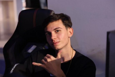 Atleta de Cabo Frio disputa campeonato de PUBG na Coreia do Sul