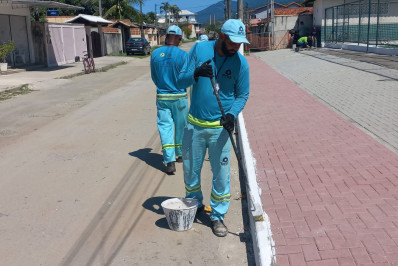 Ruas de Saquarema recebem mutirão de limpeza