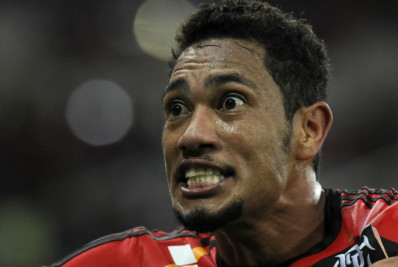 Ex-Flamengo, Hernane Brocador é anunciado como reforço da Portuguesa para 2024