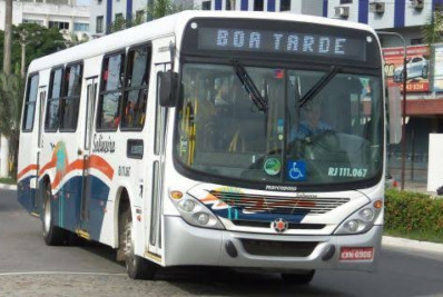 Ônibus que circulam pelo Alecrim, em São Pedro da Aldeia, tem itinerário alterado devido a obras