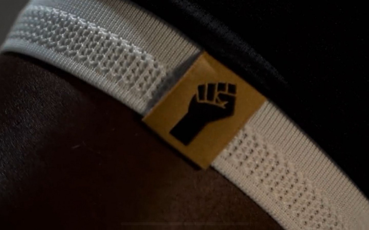 Vasco lança terceiro uniforme para a temporada 2023/24