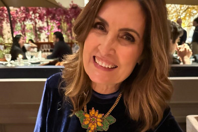 Túlio Gadêlha antecipa comemorações do aniversário de Fátima Bernardes