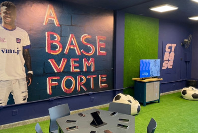 Mesquita inaugura Centros de Tecnologias Educacionais Base do instituto Vini Jr