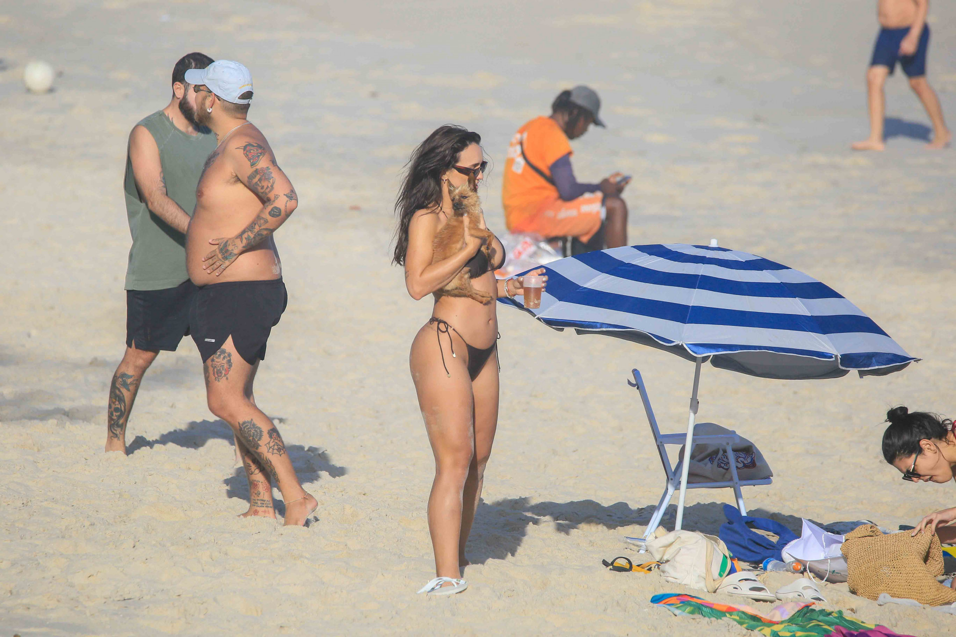 Rafa Kalimann curte dia de sol na praia de São Conrado, Zona Sul do Rio - JC Pereira/ Agnews