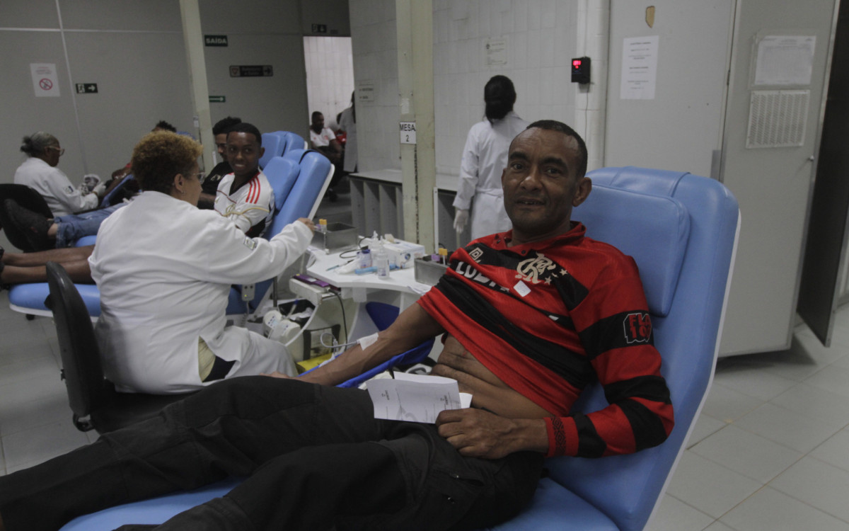 Flamenguista lotaram o Hemorio, neste domingo (17), para campanha de doa&ccedil;&atilde;o de sangue
