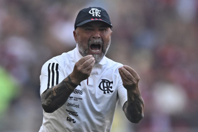 Marcos Braz garante permanência de Sampaoli no comando técnico do Flamengo