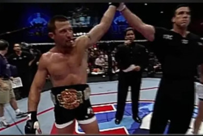 Mais um caso de polícia? Hall da Fama do UFC é preso nos Estados Unidos