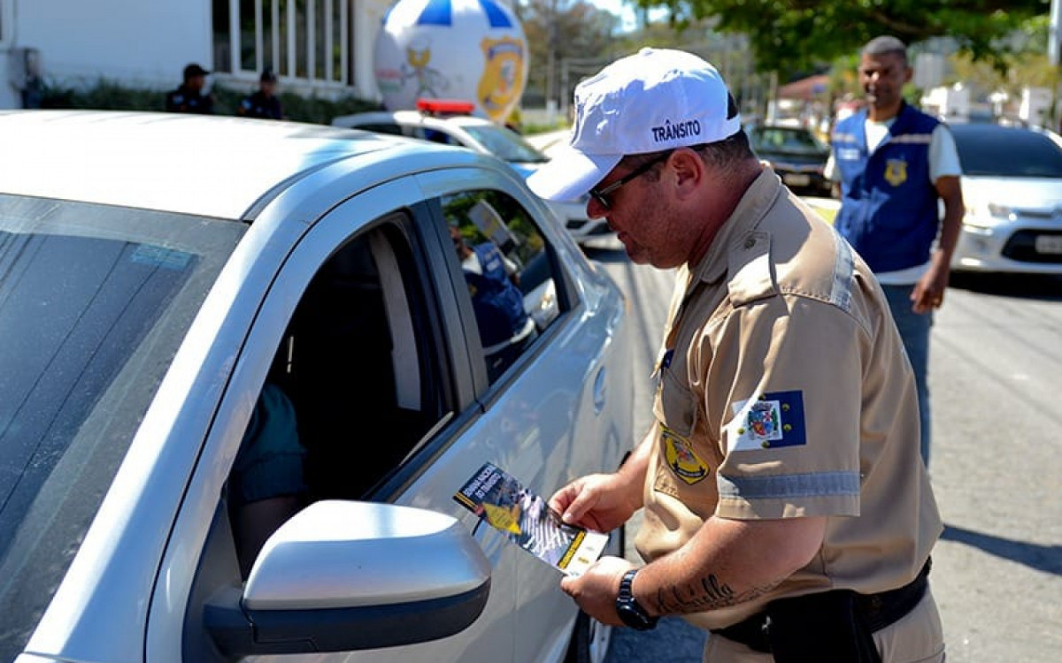 Semana Nacional do Trânsito em Angra com blitz educativa