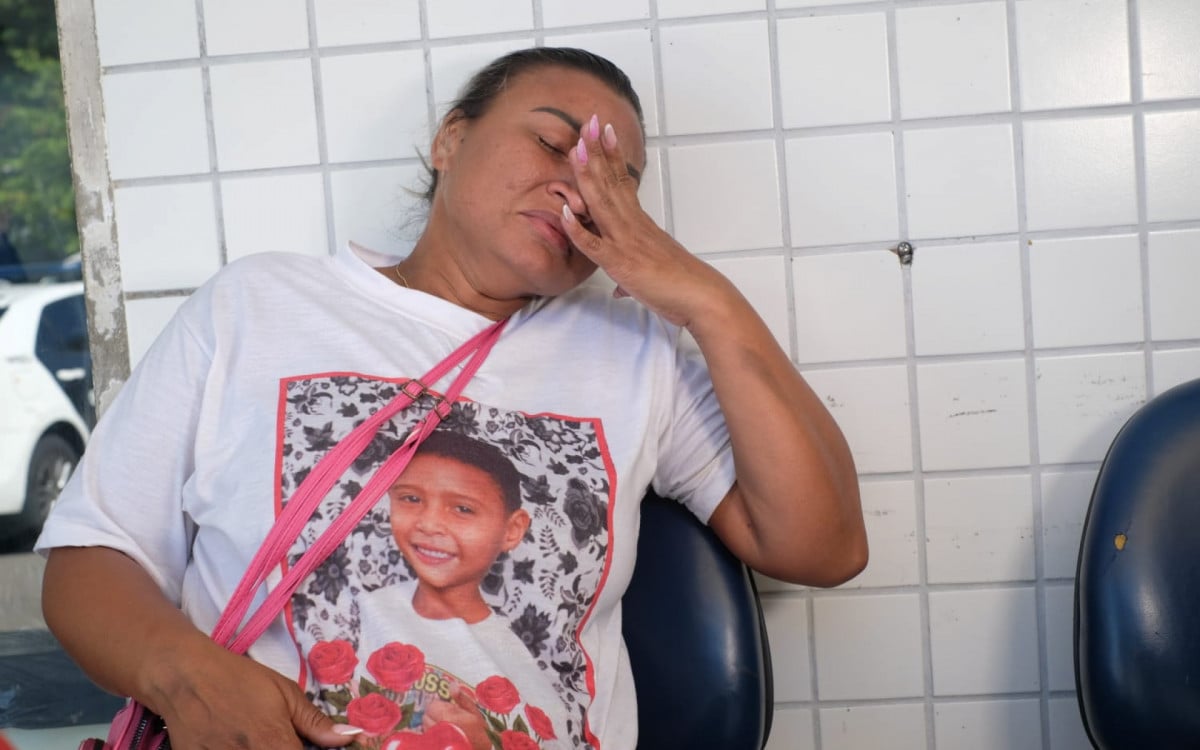 Bruna estava dormindo quando ouviu os disparos: 'Foi um desespero ver meu filho com três tiros'