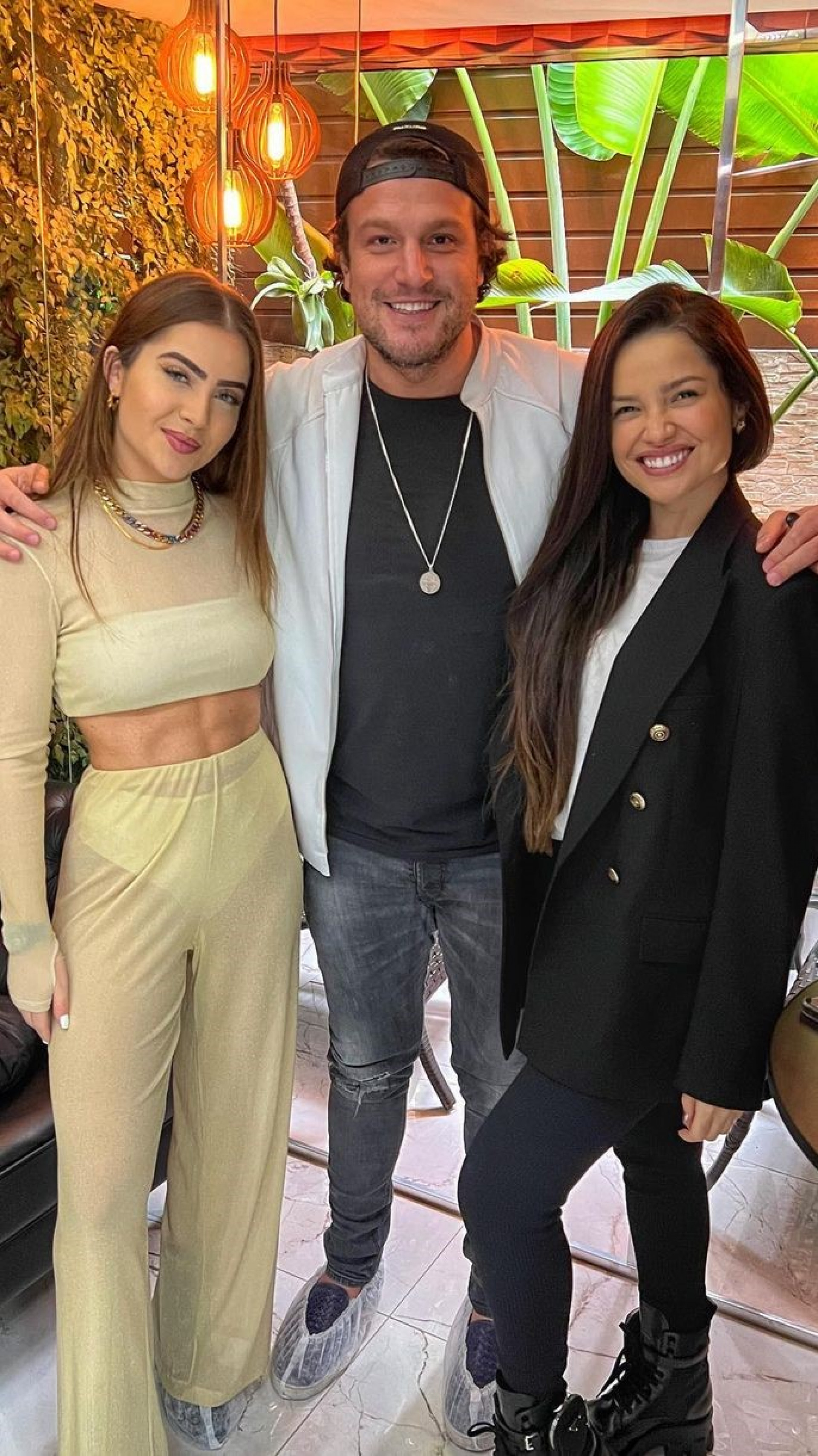 Rafael Puglisi, que acumulava mais de 4 milh&otilde;es de seguidores no Instagram, foi o dentista de famosos como Jade Picon, Juliette, Whindersson Nunes, Hugo Gloss, Giovanna Ewbank e Neymar
 - Reprodu&ccedil;&atilde;o / Instagram