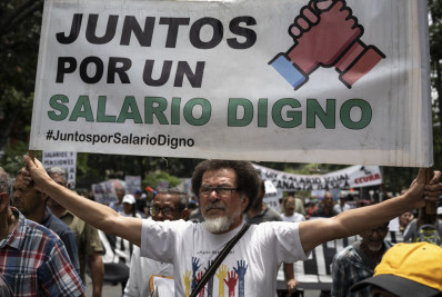 Professores da Venezuela exigem melhores salários antes da volta às aulas