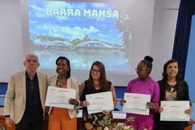 Professores da rede pública passam por capacitação da Agência de Desenvolvimento Regional
