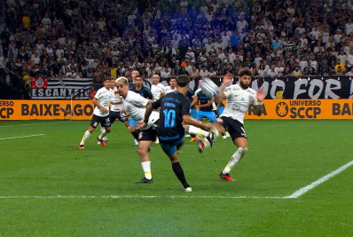 Comissão de arbitragem da CBF divulga análise do VAR e vê pênalti não marcado a favor do Grêmio