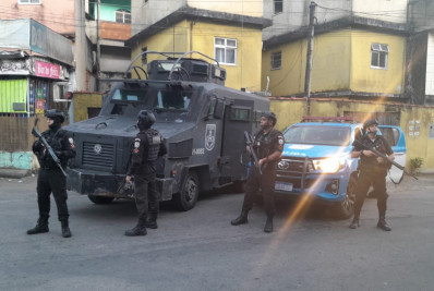 PM realiza operações em diversas comunidades do Rio