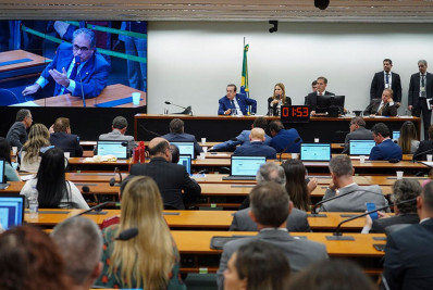 Apresentação do relatório preliminar da LDO 2024 é adiada na Comissão Mista de Orçamento