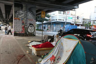 Onda de calor em SP: Prefeitura montará tendas de distribuição de água para pessoas em situação de rua