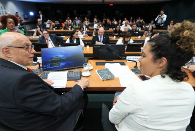 Em audiência na Câmara, políticos aprovam uso medicinal da maconha