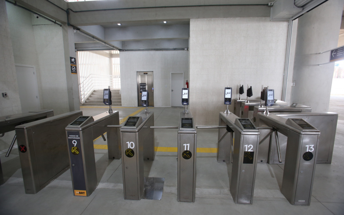 Inaugura&ccedil;&atilde;o do Terminal Deodoro, nesta quarta-feira(20), na Zona Oeste - Cl&eacute;ber Mendes/Ag&ecirc;ncia O Dia