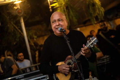 Roda de samba do Candongueiro recebe Sombrinha