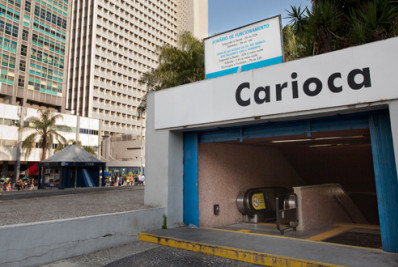 Universidade leva orientação profissional gratuita à Estação Carioca do metrô