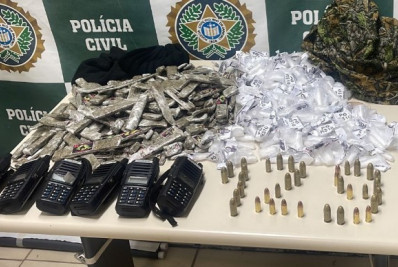 Três homens são presos com drogas e armas em área de mata em Iguaba Grande