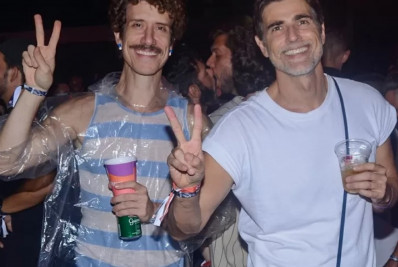 Theodoro Cochrane relembra rumores de 'caso' com Reynaldo Gianecchini: 'Nem me conhecia como gay'