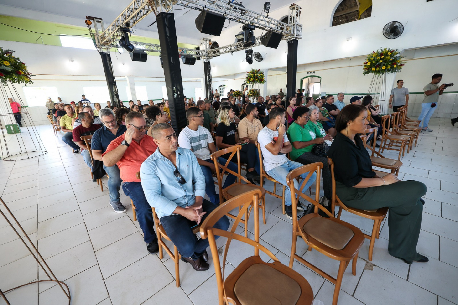 Prefeitura faz entrega do documento final do Plano de Segurança Pública de Saquarema
 - Divulgação