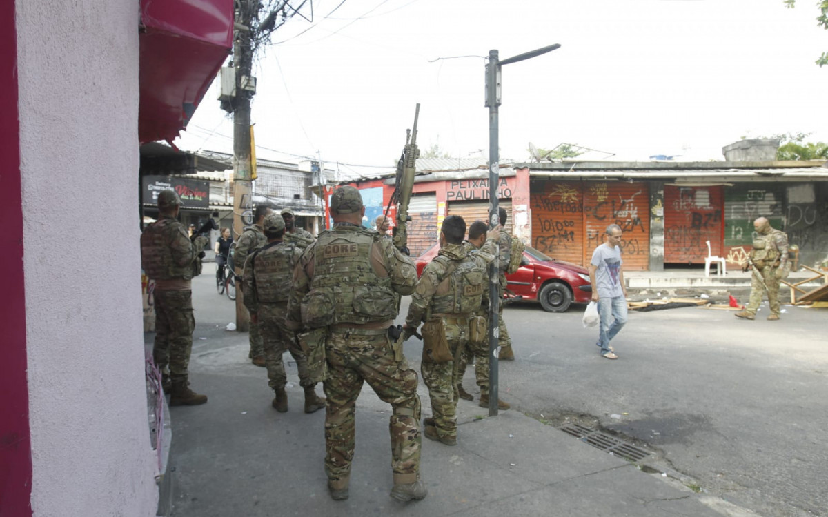 Bope e Core atuam na Cidade de Deus desde as primeiras horas da manhã desta quinta-feira - Reginaldo Pimenta/Agência O DIA