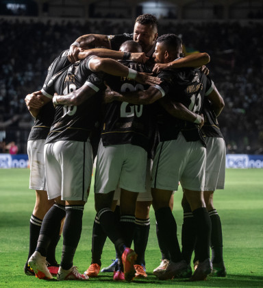 Jogando em São Januário, Vasco vence o Vila Nova pelo Campeonato Brasileiro  – Vasco da Gama