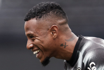 Tchê Tchê ganha linha especial de produtos do Botafogo