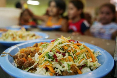 Calor forte em SP faz escolas mudarem educação física e até cardápio