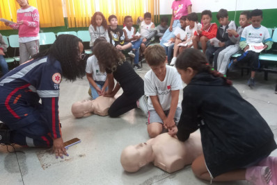 Estudantes participam de projeto Samuzinho em Porto Real