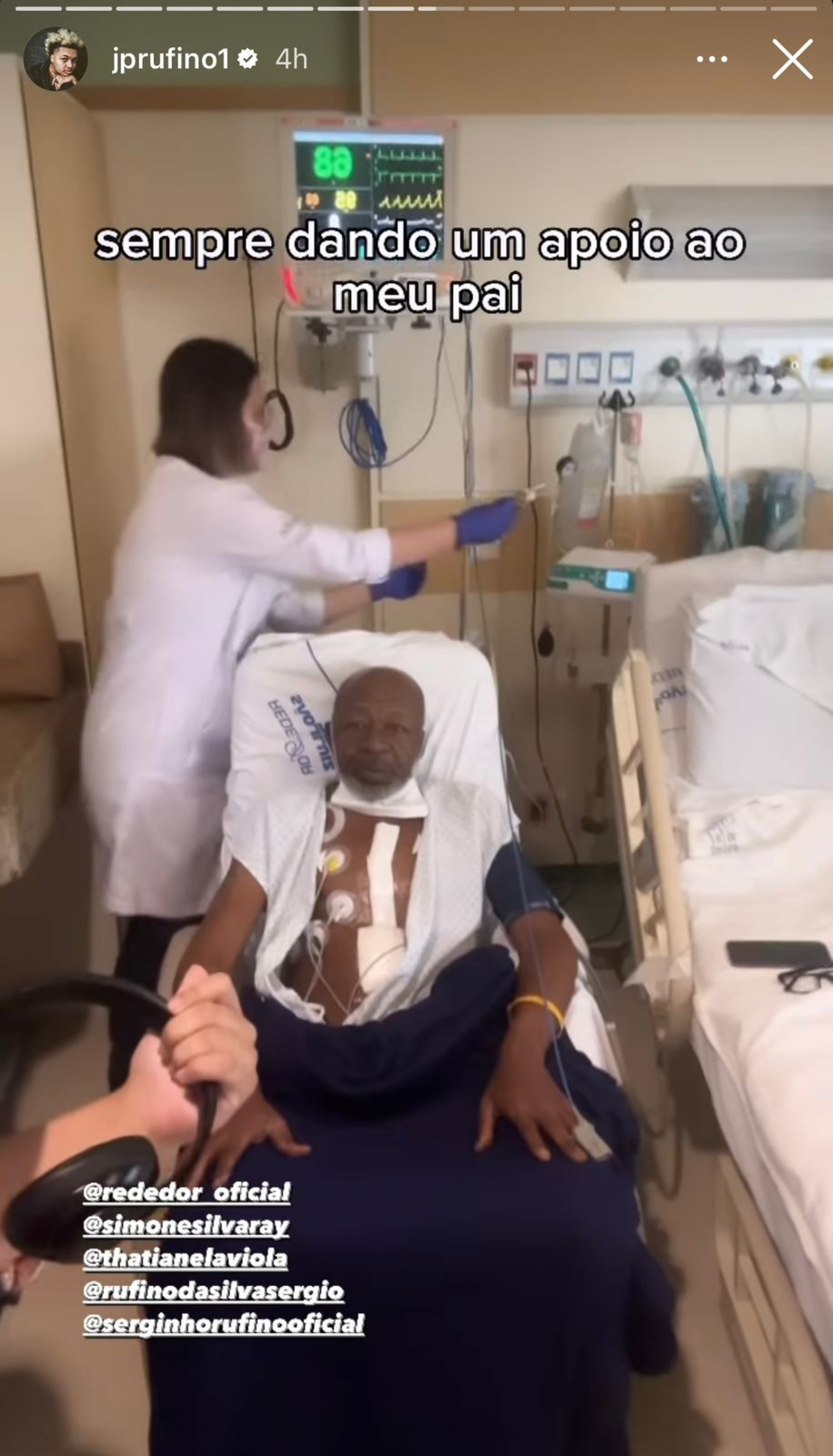 Filho de Sergio Rufino, João Pedro compartilha músico fazendo fisioterapia no hospital - Reprodução