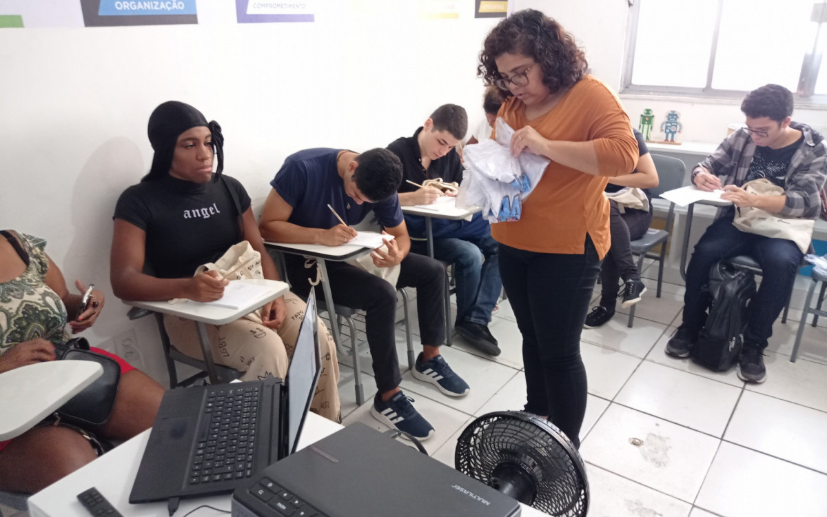 Projeto Nau Favela prepara jovens da Rocinha para a entrada no Mercado de Trabalho - Divulgação
