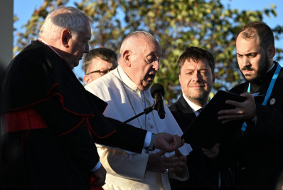 Papa pede que se supere 'paralisia do medo' da acolhida a migrantes