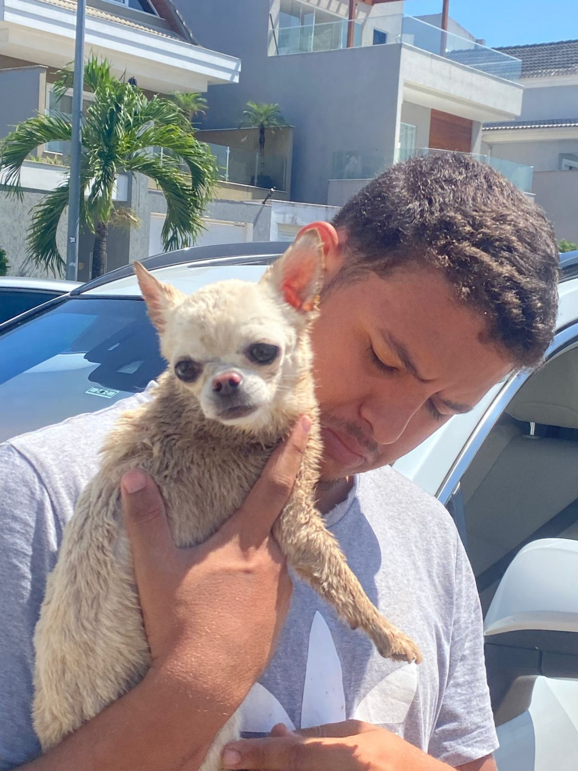 Filipo foi encontrado debilitado e precisou ser internado 