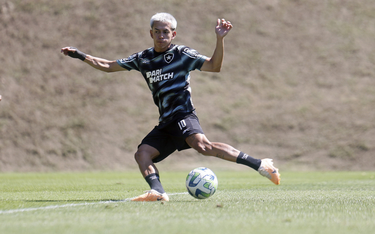 Matias Segovia, atacante do Botafogo