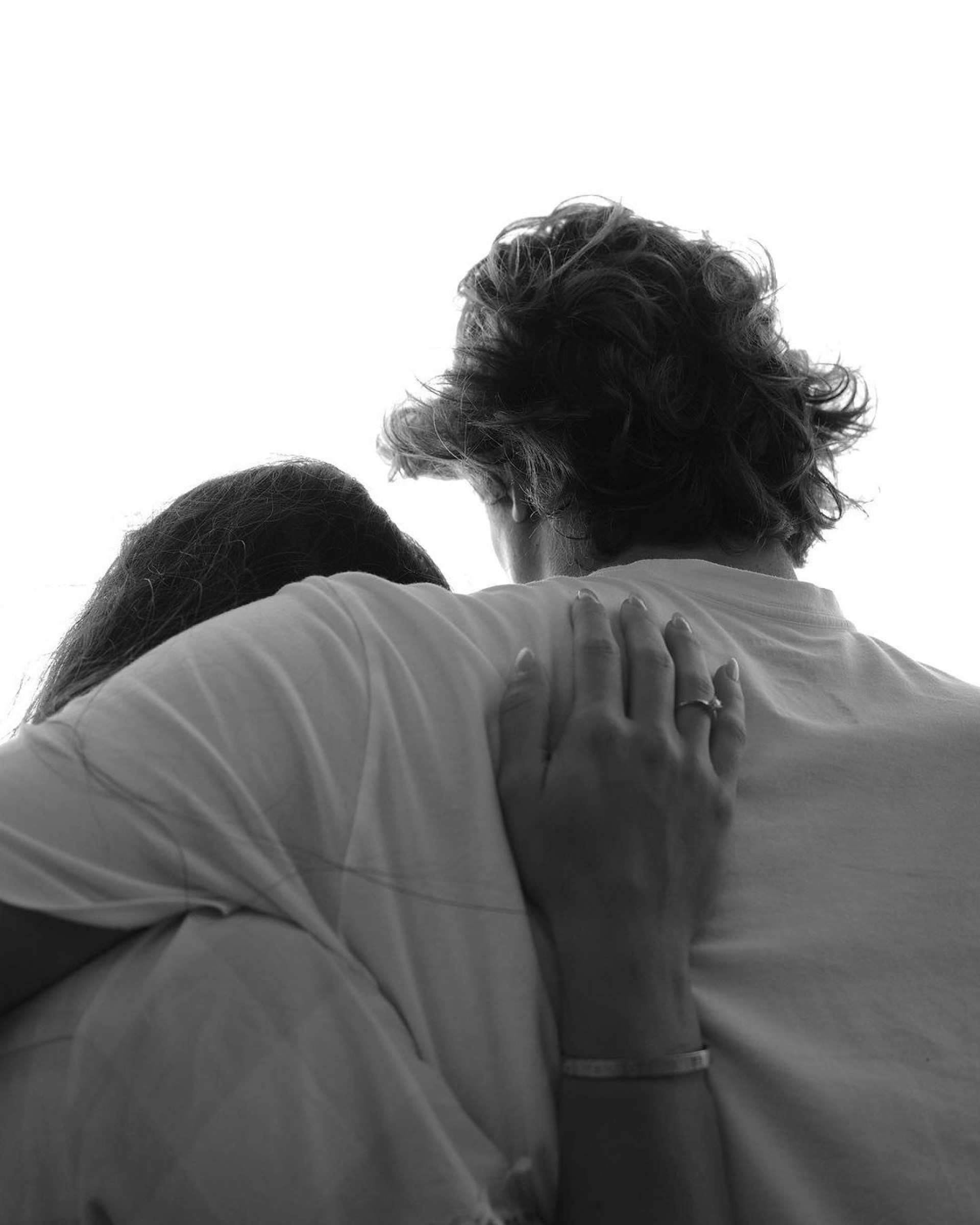 Mari Saad e Rômulo Arantes Neto anunciam noivado - Reprodução/Instagram