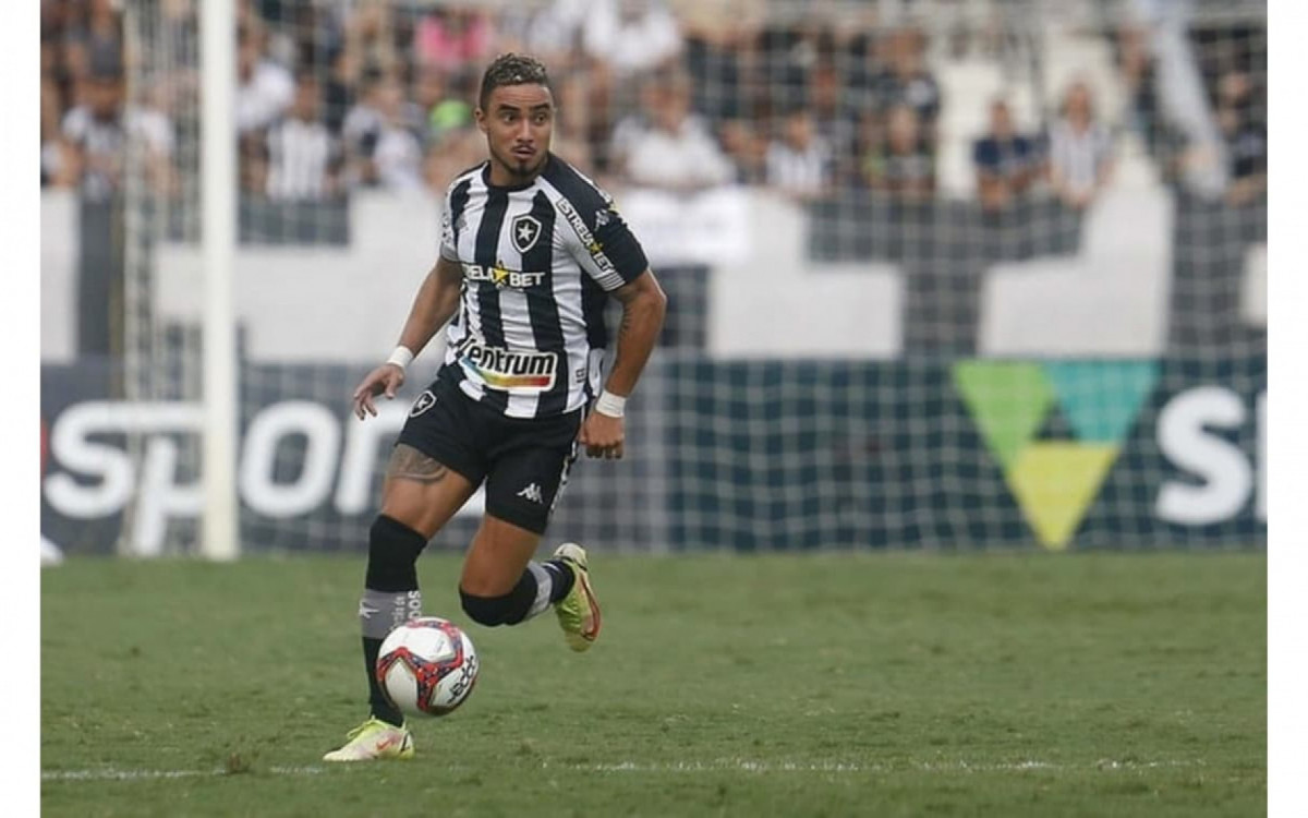 Rafael em ação pelo Botafogo