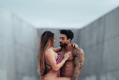 Juju Salimeni recebe declaração do noivo por aniversário de 37 anos: 'Obrigado por existir'