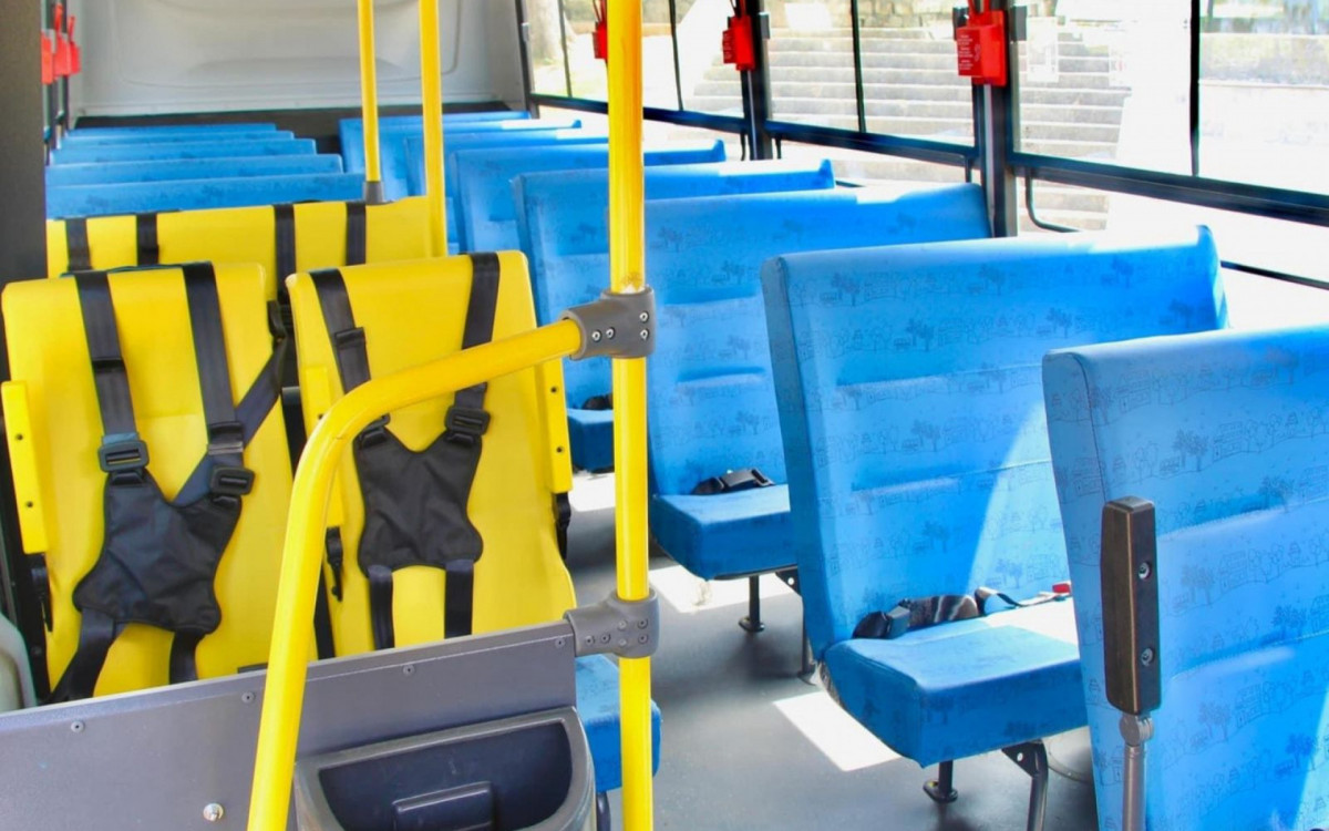 Nova frota de ônibus escolares