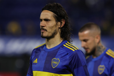 Riquelme defende Cavani no Boca Juniors antes de duelo decisivo com o Palmeiras: 'É um sonho'