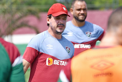 Diniz terá que 'quebrar a cabeça' para escalar Fluminense para encarar o Internacional