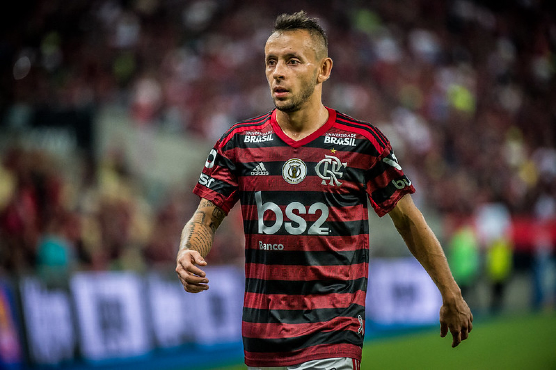 Lateral de atuação 'mágica' pelo Flamengo na Libertadores saiu de