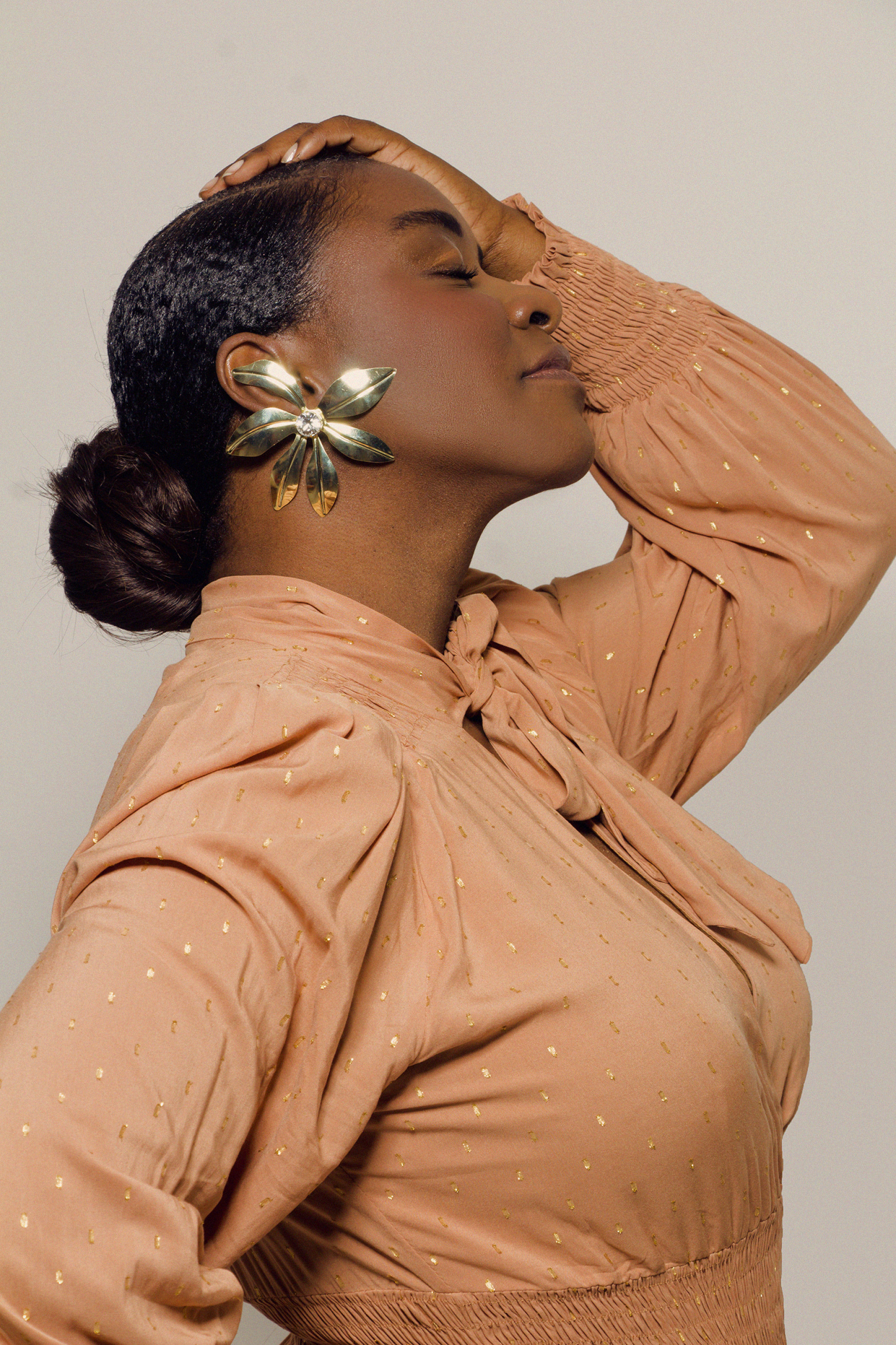 Olivia Araujo é destaque na novela 'Fuzuê' como a personagem Maria Navalha - Sergio Baia / Divulgação