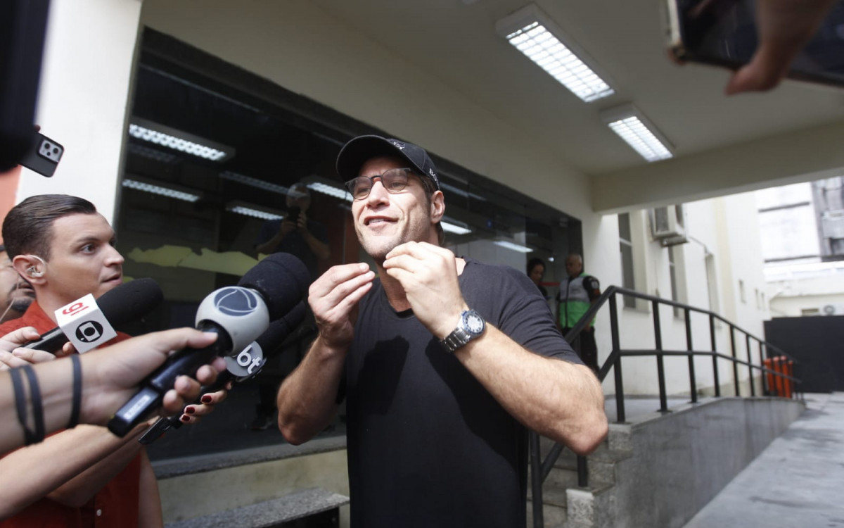 Diego Alemão deixou a delegacia após pagar fiança no valor de R$ 4 mil - Reginaldo Pimenta/Agência O DIA