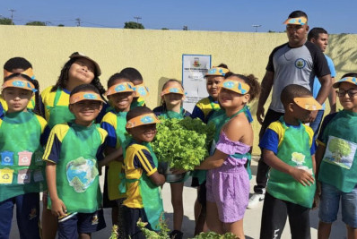 Projeto Horta incentiva a alimentação saudável dos alunos da rede municipal de ensino 