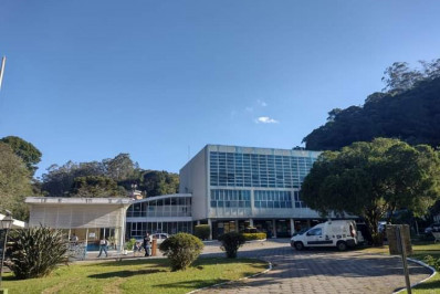 Firjan SENAI Petrópolis celebra 80 anos e abre portas ao público